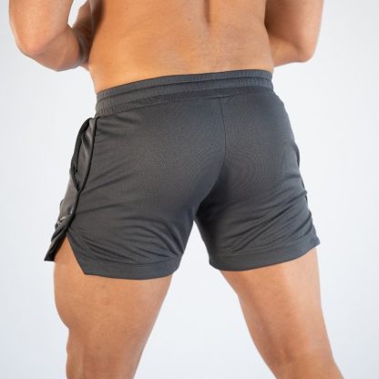 Muscular Men's Sports And Fitness Elastic Three-Point Shorts - Image 4
