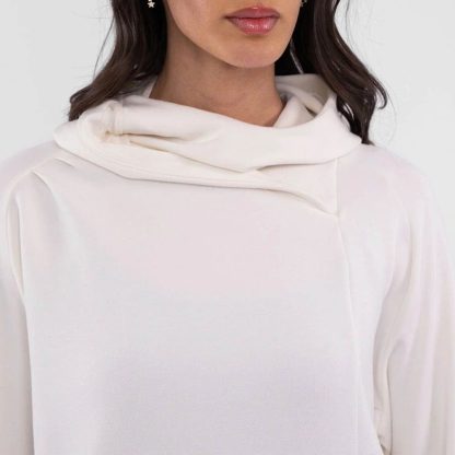 Desert Dunes Lightweight Hoodie With Breathable Mesh - Image 4