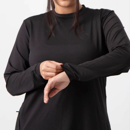 Relaxed Fit Active Top with A-Line Shape and Zippered Pocket - Image 5